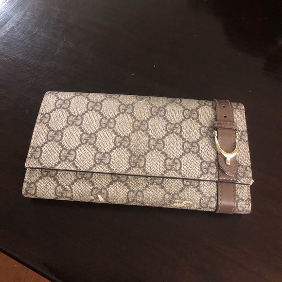 gucci used wallet